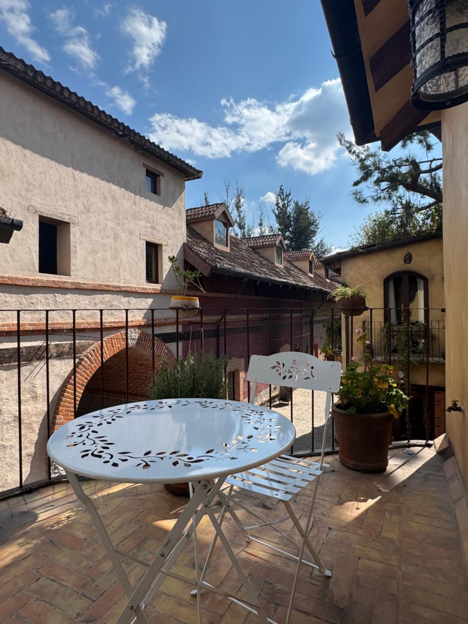 Porta Paradiso Valquirico, Albergo Boutique Santeagueda 外观 照片